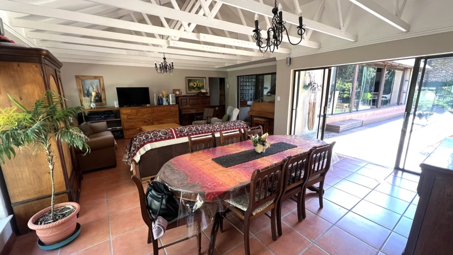 4 Bedroom Property for Sale in Pellissier Free State